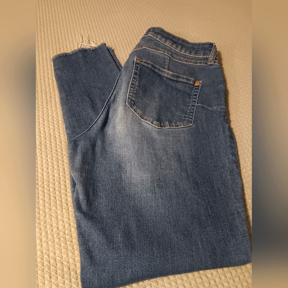 Jennifer Lopez jeans